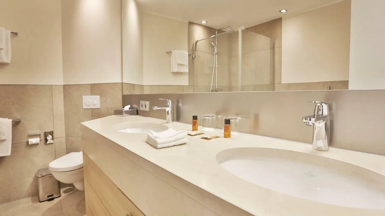 Hotel Thegreen Cologne Germany